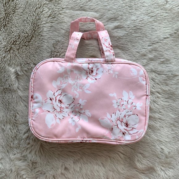 Yumi Kim Hanging Makeup Train Case - Picture 4 of 5